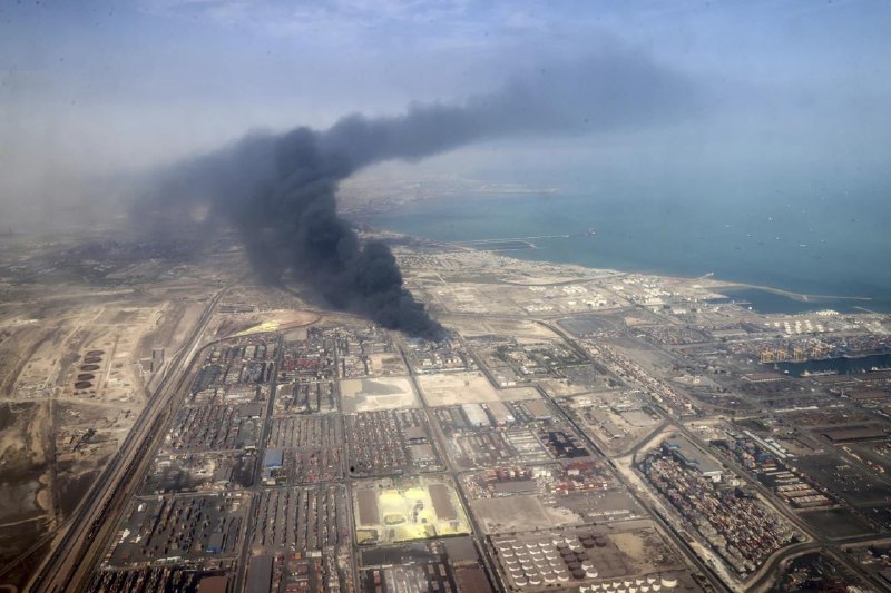 伊朗沙希德拉贾伊港爆炸事件已造成至少40人死亡、约1000人受伤