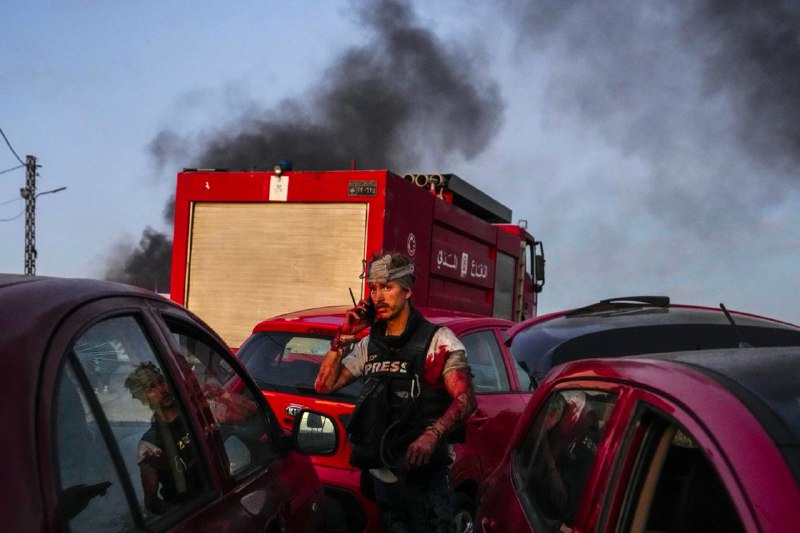 以色列国防军13日晚说，以军在过去24小时出动一支步兵和坦克部队，在加沙地带进行了“局部行动”