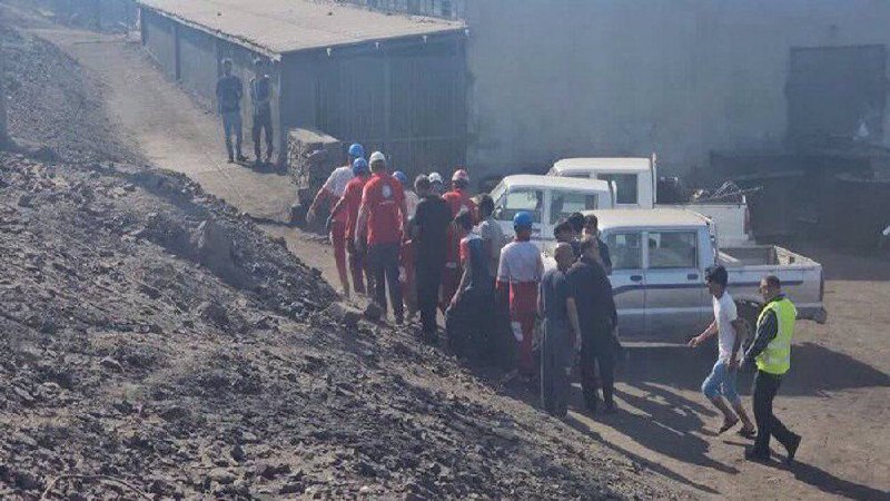 伊朗南呼罗珊省一座煤矿21日晚发生瓦斯爆炸，造成51人死亡、20人受伤