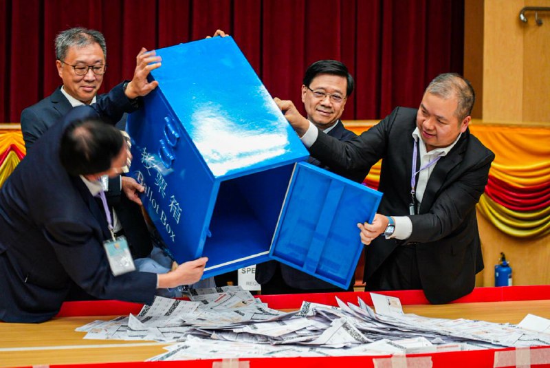 香港“完善选举制度”后首届区议会选举10日举行，投票率创历史最低