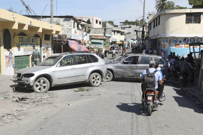 海地帮派联盟“共同生活”26日对首都太子港索利尼奥、纳宗等不受帮派控制的社区发动袭击