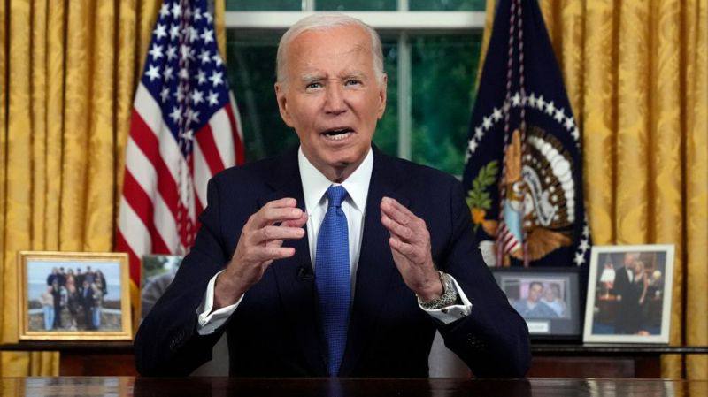 美国总统拜登24日晚发表电视讲话，他表示为了团结国家，选择了最好的前进方式，将火炬传递给新一代