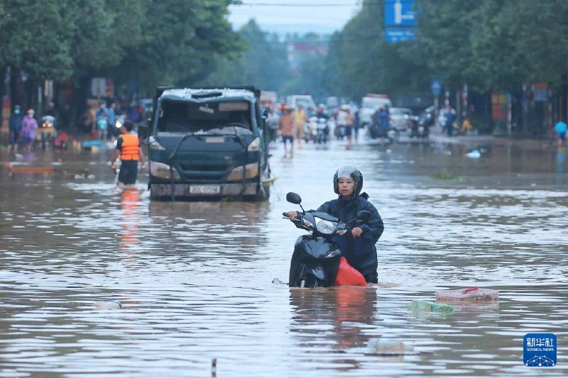 越南农业与农村发展部称，截至11日17时30分，台风“摩羯”及其后续影响在越南已造成179人死亡、145人失踪